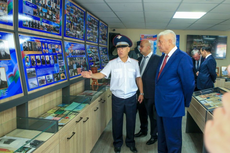 Ирина Волк: Фоторепортаж о рабочей поездке Министра внутренних дел Российской Федерации Владимира Колокольцева в Республику Саха-Якутия Ирина Волк: Фоторепортаж о рабочей поездке Министра внутренних дел Российской Федерации Владимира Колокольцева в Республику Саха-Якутия