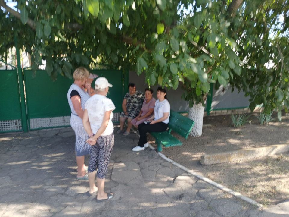  ,      ,         (  )