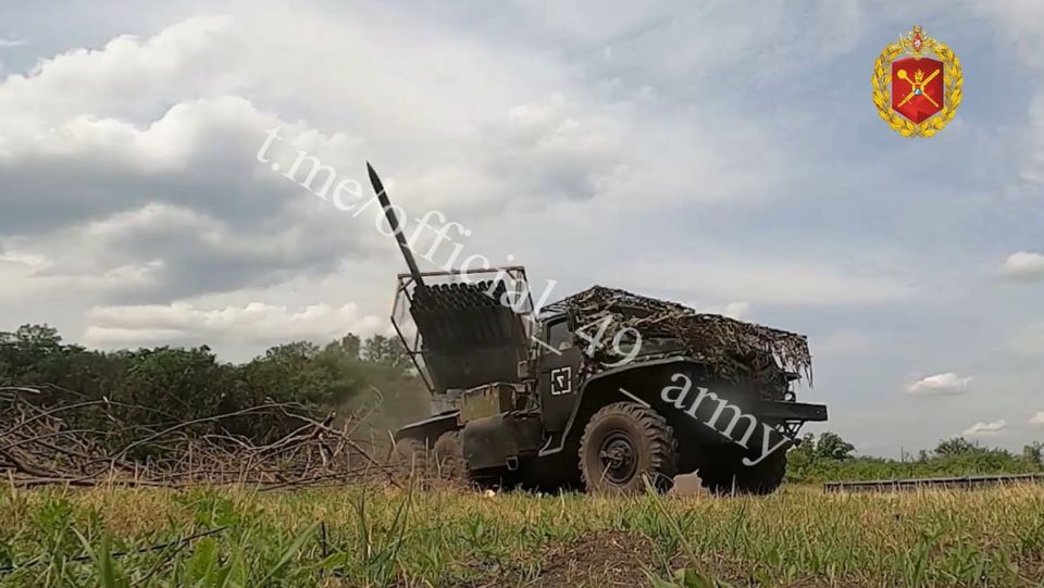 Боевая работа расчётов РСЗО «Град» Боевая работа расчётов РСЗО «Град»