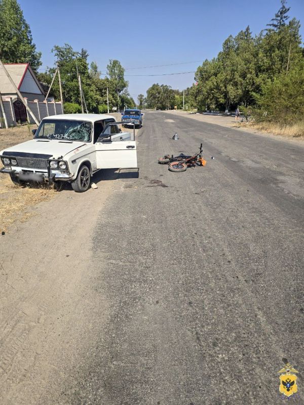 В Голопристанском округе полицейские устанавливают обстоятельства ДТП с пострадавшей