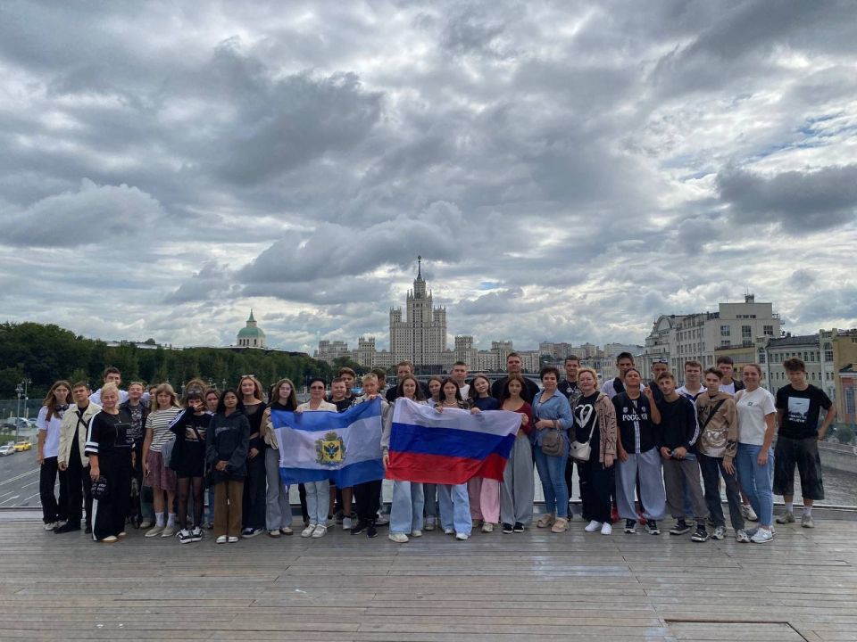 «Лица Победы»: незабываемое путешествие для молодёжи Херсонской области «Лица Победы»: незабываемое путешествие для молодёжи Херсонской области
