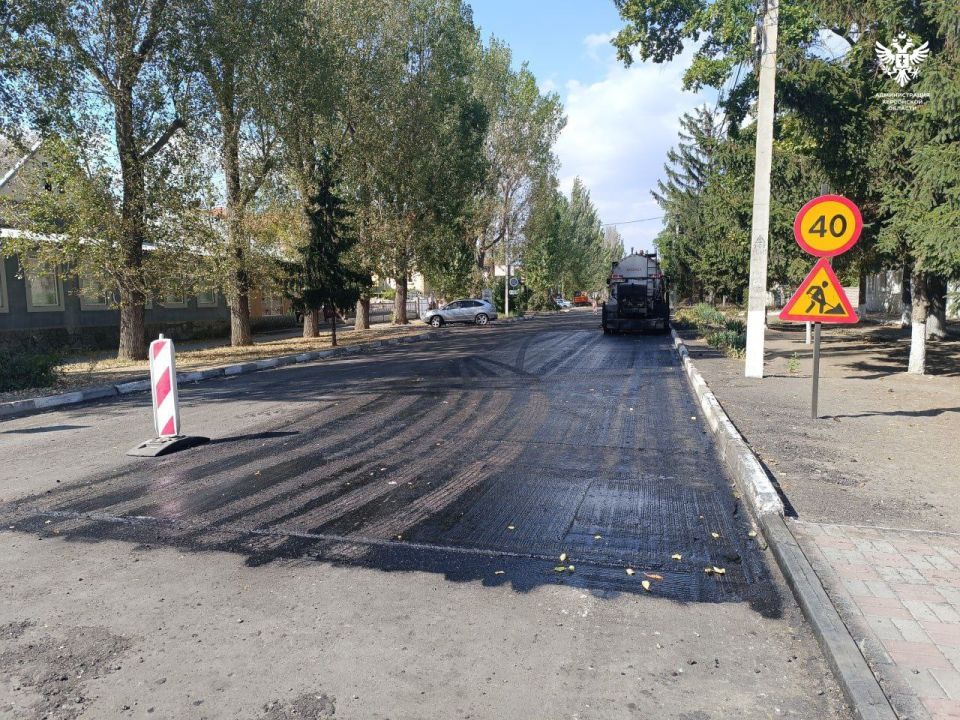 В Скадовске продолжается масштабный ремонт дорог В Скадовске продолжается масштабный ремонт дорог