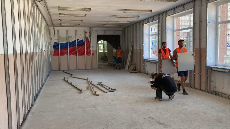 В Азовской школе — 75% готовности В Азовской школе — 75% готовности