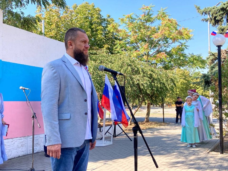 Защитники Херсонщины приняли участие в праздничной программе ко Дню Государственного флага России Защитники Херсонщины приняли участие в праздничной программе ко Дню Государственного флага России