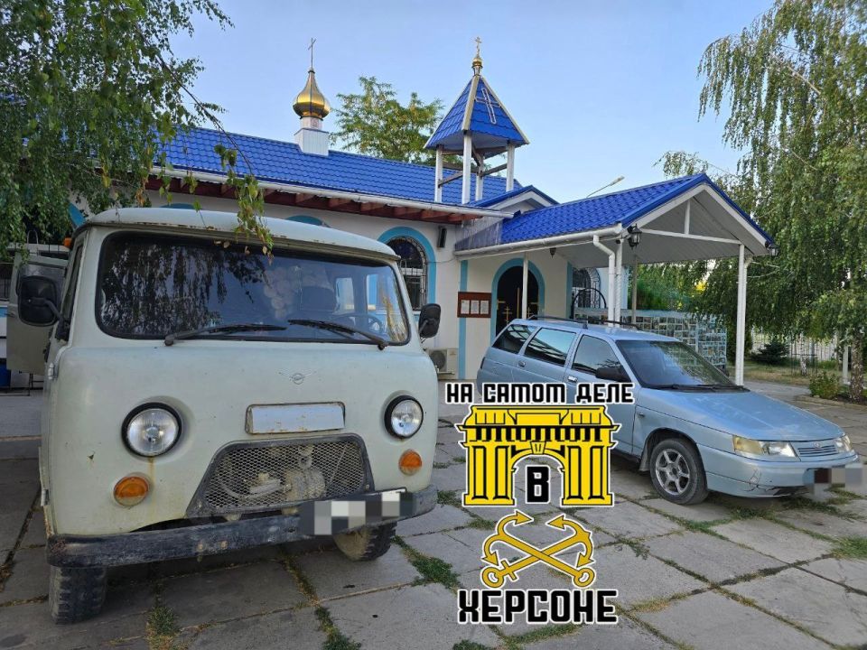 Священники Крымской митрополии передали два автомобиля для военных на Херсонском направлении Священники Крымской митрополии передали два автомобиля для военных на Херсонском направлении