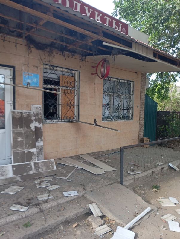 Пять жителей Алешек получили ранения от обстрелов ВСУ за прошедшую неделю, сообщил Руслан Хоменко Пять жителей Алешек получили ранения от обстрелов ВСУ за прошедшую неделю, сообщил Руслан Хоменко