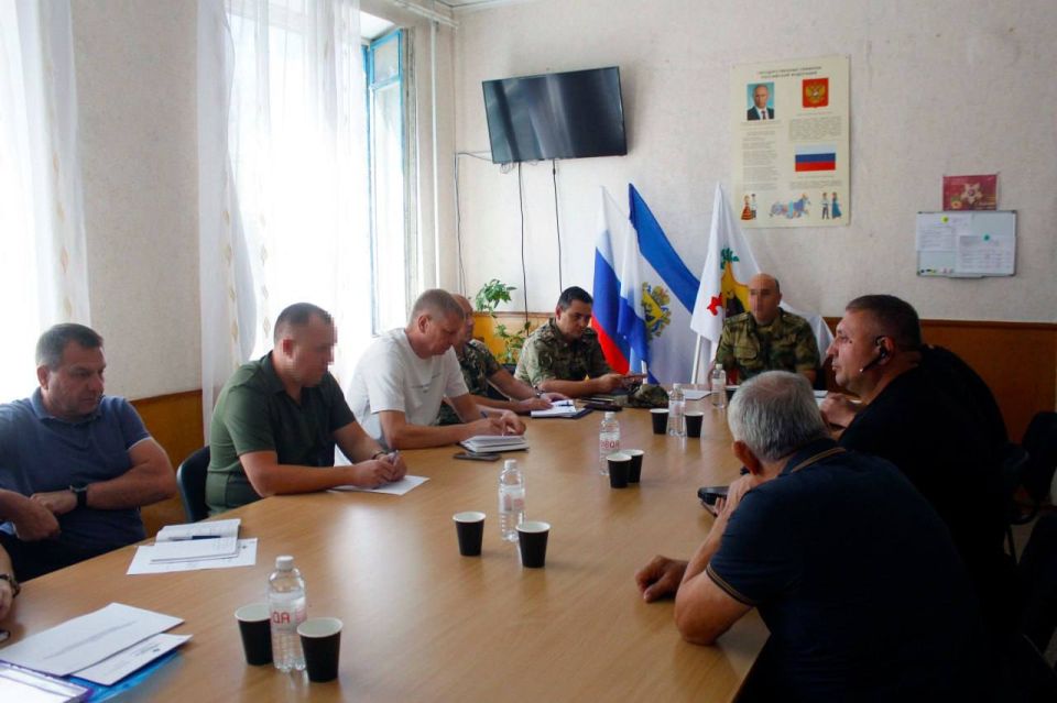 Накануне Дня знаний во всех образовательный учреждениях Херсонской области усилены меры безопасности Накануне Дня знаний во всех образовательный учреждениях Херсонской области усилены меры безопасности