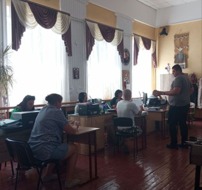 В Чернянке и Новокаменке ежедневно проходит прием граждан В Чернянке и Новокаменке ежедневно проходит прием граждан