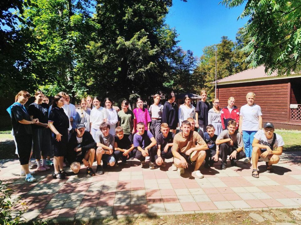В Адыгее организовали профилактическую встречу с детьми из Херсонской области В Адыгее организовали профилактическую встречу с детьми из Херсонской области