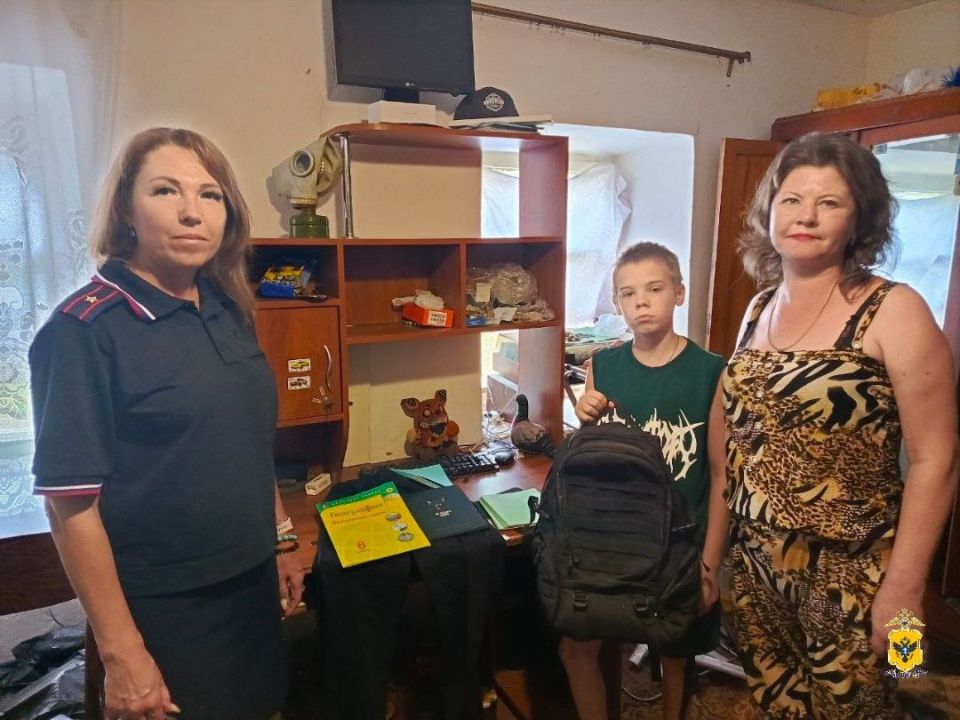 В Херсонской области продолжается Всероссийская ведомственная благотворительная акция «Помоги пойти учиться» В Херсонской области продолжается Всероссийская ведомственная благотворительная акция «Помоги пойти учиться»