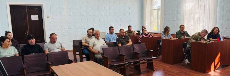 В Нижнесерогозском муниципальном округе состоялось первое заседание межведомственной комиссии по профилактике правонарушений, которое прошло под председательством заместителя главы администрации Андрея Викторовича Гарковенко В Нижнесерогозском муниципальном округе состоялось первое заседание межведомственной комиссии по профилактике правонарушений, которое прошло под председательством заместителя главы администрации Андрея Викторовича Гарковенко