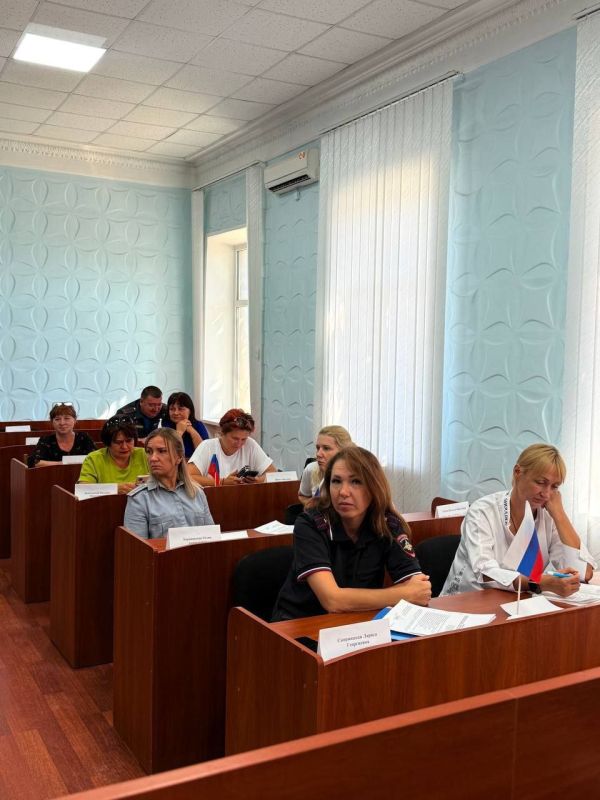 Под председательством заместителя главы Нижнесерогозского муниципального округа Гарковенко Андрея Викторовича состоялось очередное заседание комиссии по делам несовершеннолетних и защите их прав Нижнесерогозского... Под председательством заместителя главы Нижнесерогозского муниципального округа Гарковенко Андрея Викторовича состоялось очередное заседание комиссии по делам несовершеннолетних и защите их прав Нижнесерогозского...