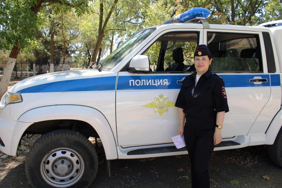 Транспортные полицейские Херсонской области провели мероприятие с подростками из «Движения первых» Транспортные полицейские Херсонской области провели мероприятие с подростками из «Движения первых»