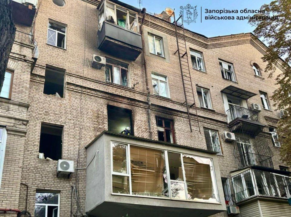 Ночью россияне был нанесен комбинированный удар по Украине: взрывы прогремели в Киевской, Днепропетровской, Запорожской, Львовской, Ивано-Франковской, Хмельницкой, Черкасской и Волынской областях Ночью россияне был нанесен комбинированный удар по Украине: взрывы прогремели в Киевской, Днепропетровской, Запорожской, Львовской, Ивано-Франковской, Хмельницкой, Черкасской и Волынской областях