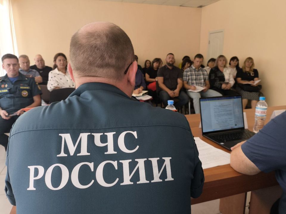 Безопасность превыше всего: состоялось очередное в этом году заседание комиссия по ЧС в Алешкинском округе Безопасность превыше всего: состоялось очередное в этом году заседание комиссия по ЧС в Алешкинском округе