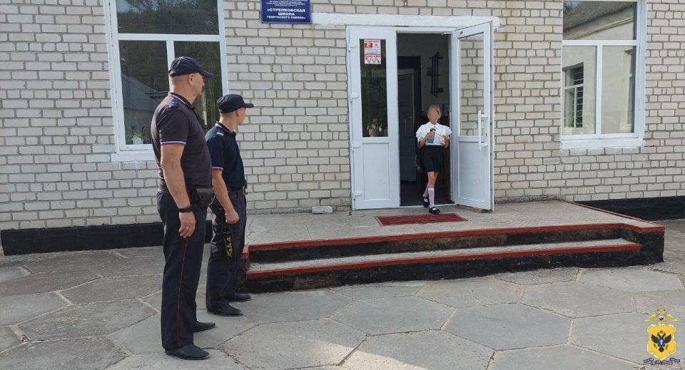 В Херсонской области полицейские обеспечили правопорядок на праздничных мероприятиях, посвященных Дню знаний В Херсонской области полицейские обеспечили правопорядок на праздничных мероприятиях, посвященных Дню знаний