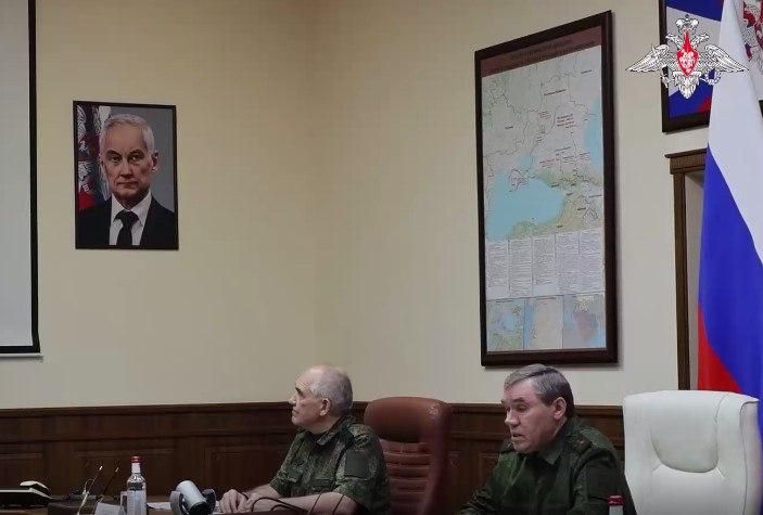 В Укростане осуждают карту Генштаба РФ, где Одесская и Николаевская области, а также полностью Запорожская, Донецкая, Луганская и Херсонская показаны отрезанными от Украины В Укростане осуждают карту Генштаба РФ, где Одесская и Николаевская области, а также полностью Запорожская, Донецкая, Луганская и Херсонская показаны отрезанными от Украины