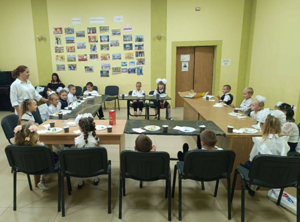 В День знаний работники культуры села Тавричанка организовали для первоклассников праздничную развлекательную программу В День знаний работники культуры села Тавричанка организовали для первоклассников праздничную развлекательную программу