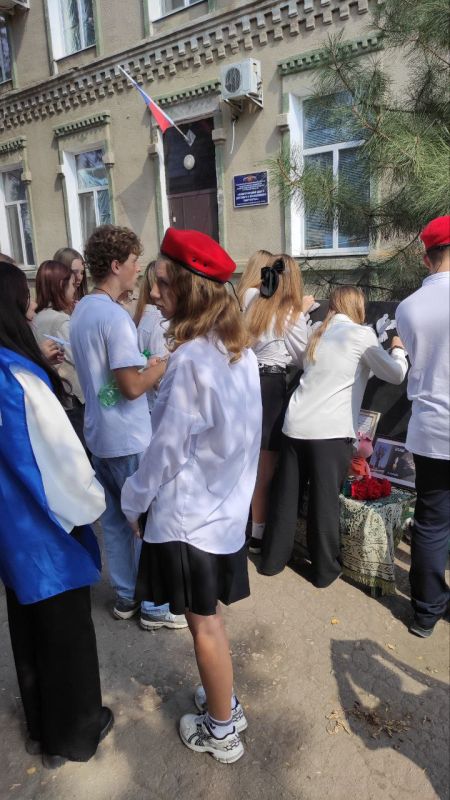 3 сентября - День солидарности в борьбе с терроризмом 3 сентября - День солидарности в борьбе с терроризмом