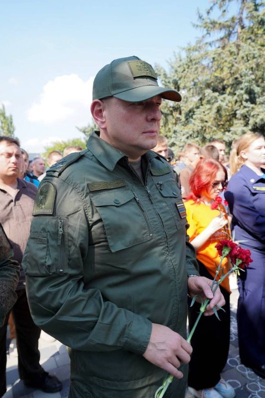 Офицеры следственного управления почтили память жертв терроризма Офицеры следственного управления почтили память жертв терроризма