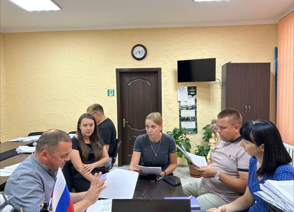В администрации Чаплынского муниципального округа Херсонской области состоялось заседание комиссии по присвоению и сохранению классных чинов муниципальным служащим администрации Чаплынского муниципального округа Херсонской... В администрации Чаплынского муниципального округа Херсонской области состоялось заседание комиссии по присвоению и сохранению классных чинов муниципальным служащим администрации Чаплынского муниципального округа Херсонской...
