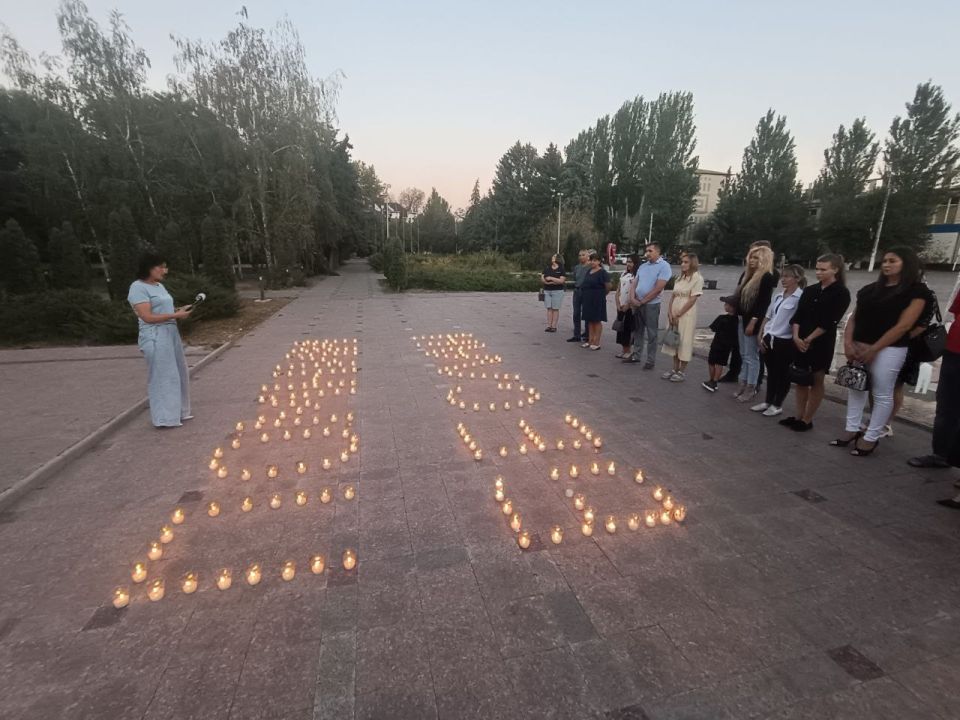 "Помним Беслан": в Скадовске почтили память жертв террористического акта "Помним Беслан": в Скадовске почтили память жертв террористического акта