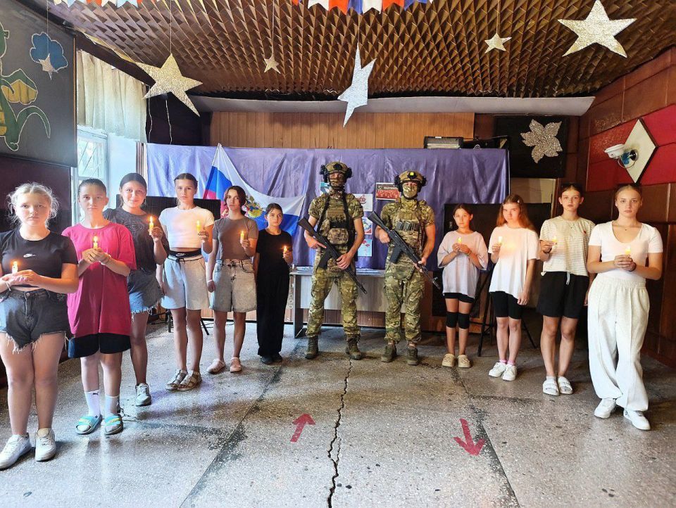 3 сентября в Сивашском ЦКД был проведён час памяти "Страшная истина терроризма", приуроченный ко Дню солидарности в борьбе с терроризмом 3 сентября в Сивашском ЦКД был проведён час памяти "Страшная истина терроризма", приуроченный ко Дню солидарности в борьбе с терроризмом
