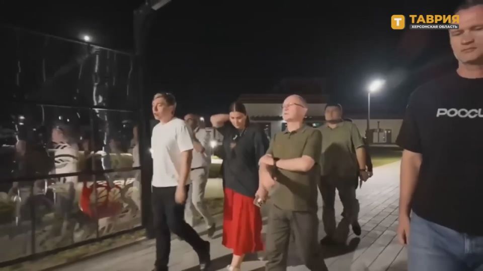 ���� ����: � ������� ���-�������� �������� �� ���������� ������� � ���������� �������, �������� ������� ��� �������� �������� � ����������, �������� ������ ��������������� �� ������ �������� � ����� ����������� ��������...