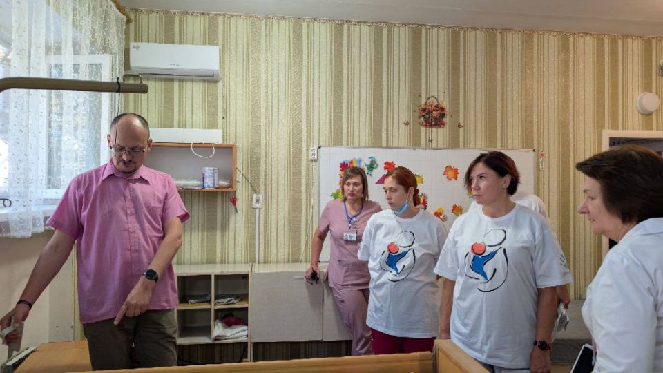 Сергей Георгиев: В Скадовске начала работу бригада московских врачей, оказывающая специализированную медицинскую помощь детям с особенностями развития Сергей Георгиев: В Скадовске начала работу бригада московских врачей, оказывающая специализированную медицинскую помощь детям с особенностями развития