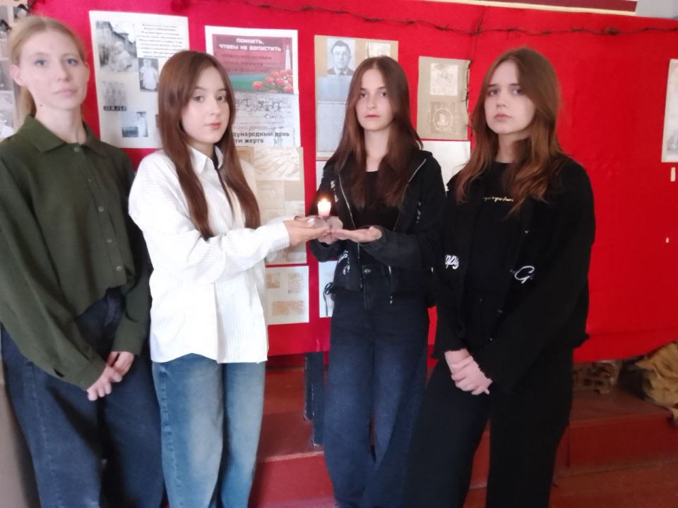 В Чернянской школе прошел урок в памяти, посвященный международному Дню памяти жертв фашизма В Чернянской школе прошел урок в памяти, посвященный международному Дню памяти жертв фашизма