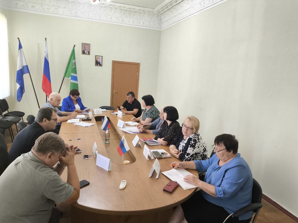 Комиссия по делам несовершеннолетних и защите их прав Великолепетихского округа рассмотрела три административных дела Комиссия по делам несовершеннолетних и защите их прав Великолепетихского округа рассмотрела три административных дела