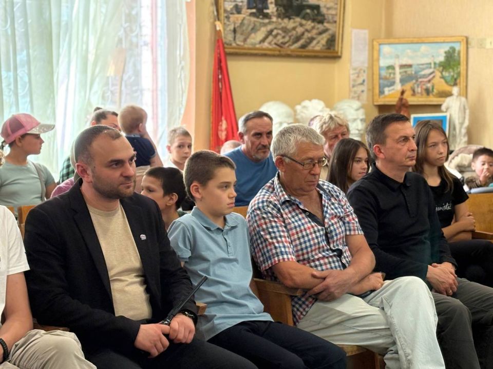 В городском округе город Новая Каховка почтили память жертв фашизма В городском округе город Новая Каховка почтили память жертв фашизма