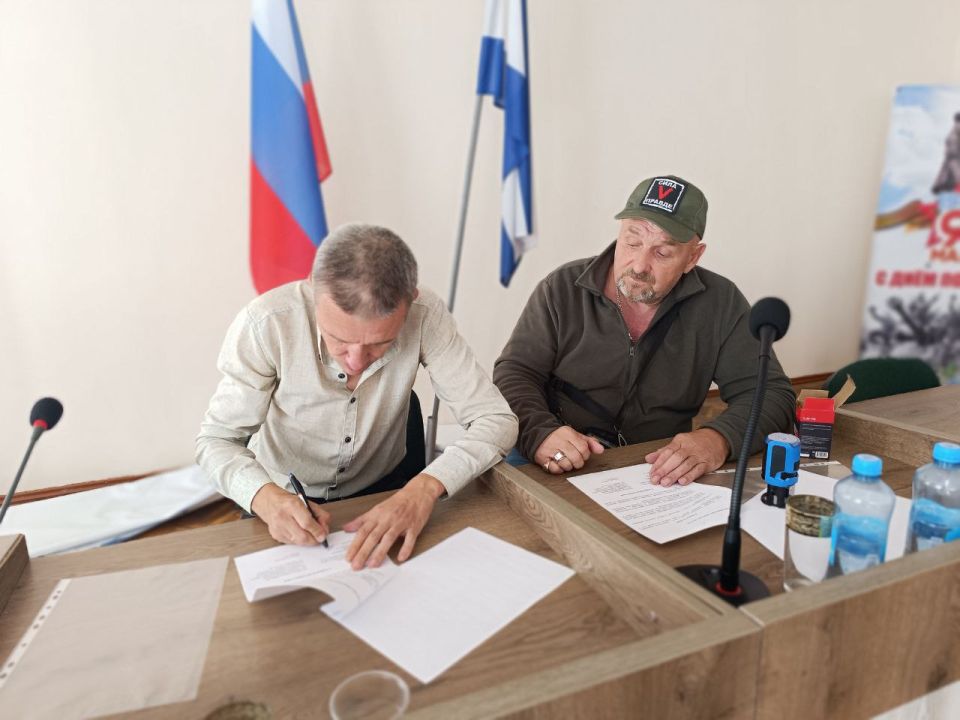 «Патриотическое воспитание сообща»: БОЕВОЕ БРАТСТВО и Скадовские казаки подписали соглашение о сотрудничестве «Патриотическое воспитание сообща»: БОЕВОЕ БРАТСТВО и Скадовские казаки подписали соглашение о сотрудничестве