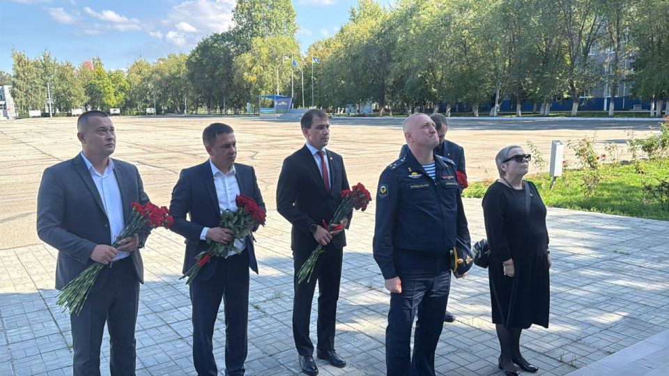 Рамиль Замалетдинов: Продолжается рабочий визит делегации Херсонской областной Думы под руководством Председателя Татьяны Томилиной в Ульяновскую область Рамиль Замалетдинов: Продолжается рабочий визит делегации Херсонской областной Думы под руководством Председателя Татьяны Томилиной в Ульяновскую область