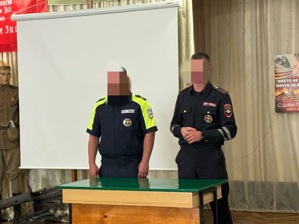 Владимир Оганесов: Профилактическая беседа безопасности дорожного движения прошло в Новой Каховке Владимир Оганесов: Профилактическая беседа безопасности дорожного движения прошло в Новой Каховке
