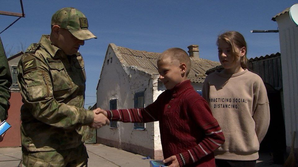 Следственное управление СКР по Херсонской области предлагает ознакомиться с памяткой по профилактике преступлений в отношении несовершеннолетних