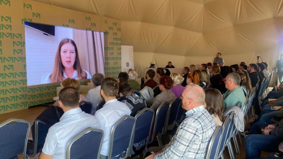 Участниками первого форума некоммерческих организаций Херсонской области стали больше сотни общественников со сего региона Участниками первого форума некоммерческих организаций Херсонской области стали больше сотни общественников со сего региона