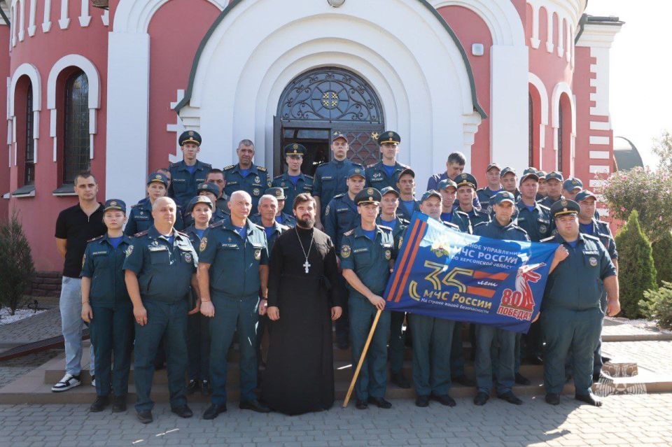 «Неопалимая Купина» — покровительница огнеборцев «Неопалимая Купина» — покровительница огнеборцев