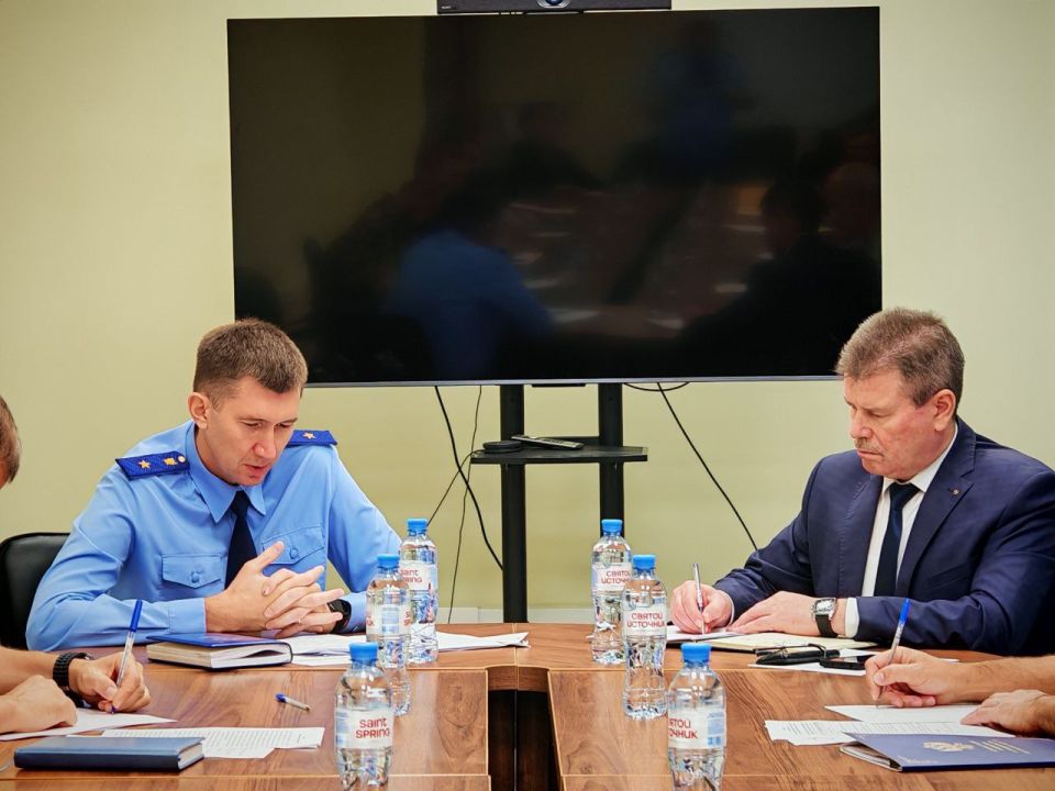 В прокуратуре Херсонской области обсуждены вопросы профилактики правонарушений в экономической сфере В прокуратуре Херсонской области обсуждены вопросы профилактики правонарушений в экономической сфере