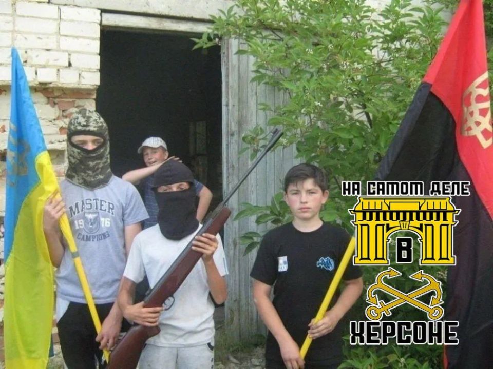 На оккупированной части Херсонщины украинская школьная программа искажает историю, особенно для детей из русскоязычных семей На оккупированной части Херсонщины украинская школьная программа искажает историю, особенно для детей из русскоязычных семей