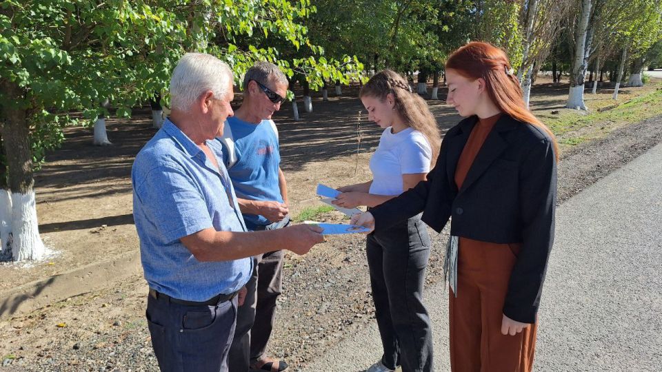 Отдел культуры, туризма, спорта и молодёжной политики администации Чаплинского муниципального округа провел антинаркотическую акцию на мероприятиях, посвящённых основанию сёл Хлебодаровки и Ивановки Отдел культуры, туризма, спорта и молодёжной политики администации Чаплинского муниципального округа провел антинаркотическую акцию на мероприятиях, посвящённых основанию сёл Хлебодаровки и Ивановки