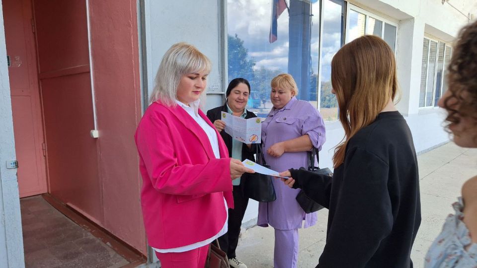 Отдел культуры, туризма, спорта и молодёжной политики администации Чаплинского муниципального округа провел антинаркотическую акцию на мероприятиях, посвящённых основанию сёл Хлебодаровки и Ивановки Отдел культуры, туризма, спорта и молодёжной политики администации Чаплинского муниципального округа провел антинаркотическую акцию на мероприятиях, посвящённых основанию сёл Хлебодаровки и Ивановки