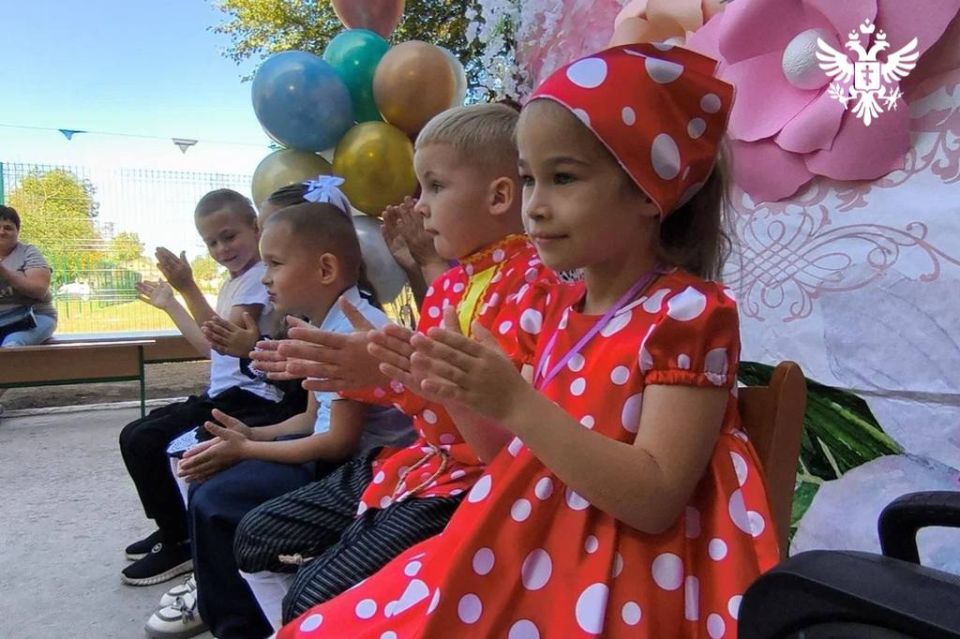 В Виноградово Алешкинского округа вновь открылись школа и детский сад В Виноградово Алешкинского округа вновь открылись школа и детский сад