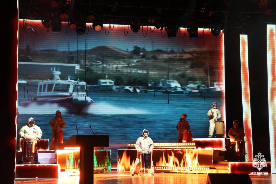 В Уфе состоялся гала-концерт победителей Всероссийского конкурса музыкального творчества пожарных и спасателей МЧС России В Уфе состоялся гала-концерт победителей Всероссийского конкурса музыкального творчества пожарных и спасателей МЧС России