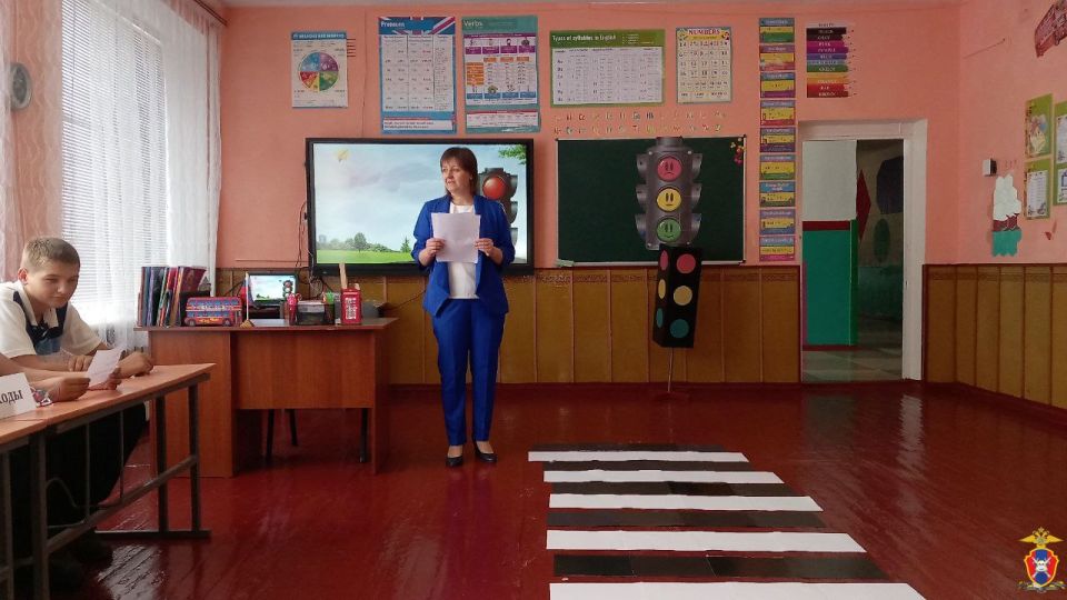 В Херсонской области сотрудники Госавтоинспекции провели профилактическое мероприятие для школьников В Херсонской области сотрудники Госавтоинспекции провели профилактическое мероприятие для школьников