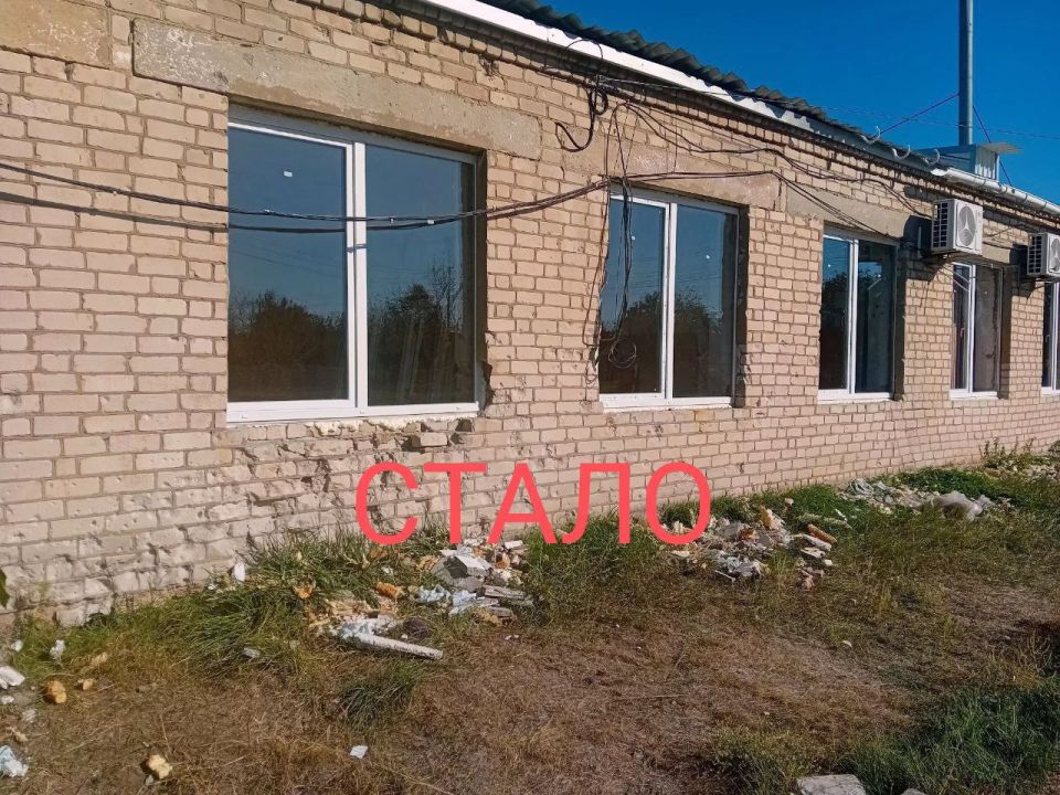 Вечерние добрые вести. В клубе села Черноморовка установлены новые окна и двери, что значительно улучшило комфорт и внешний вид заведения Вечерние добрые вести. В клубе села Черноморовка установлены новые окна и двери, что значительно улучшило комфорт и внешний вид заведения