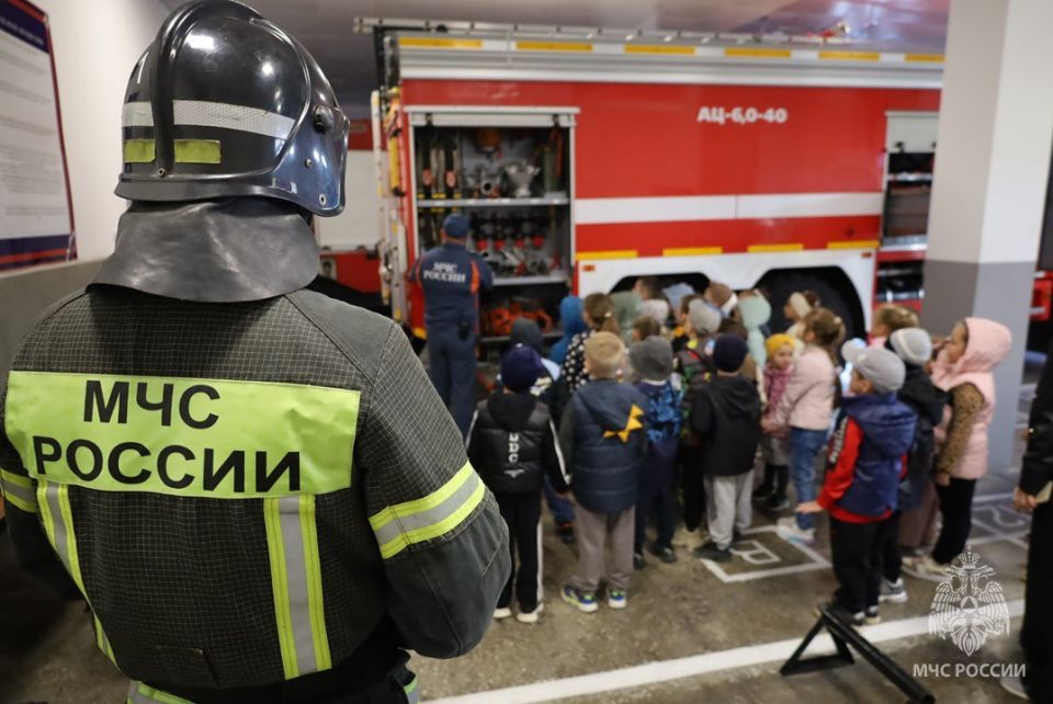 Конкурс детских рисунков на асфальте «Цвета Единства. Защитим вместе наше будущее!»