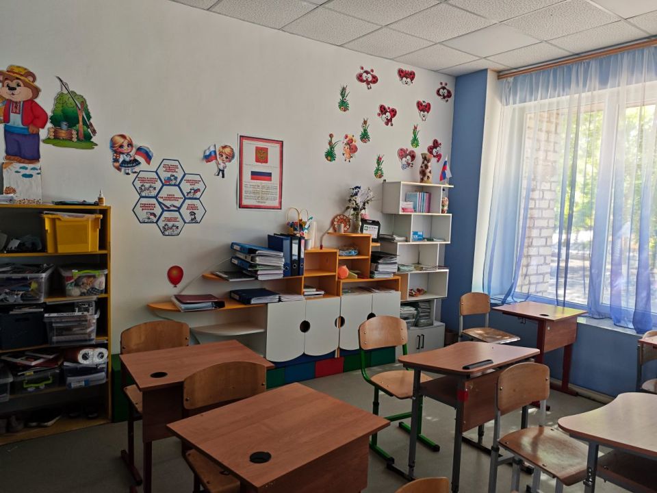 Евгения Кузьменко: В рамках рабочей поездки совместно с начальником Владимиро-Ильинского территориального отдела Григорием Юрьевичем Бочком осмотрела социальные объекты села – школу и детский сад, в которых недавно... Евгения Кузьменко: В рамках рабочей поездки совместно с начальником Владимиро-Ильинского территориального отдела Григорием Юрьевичем Бочком осмотрела социальные объекты села – школу и детский сад, в которых недавно...