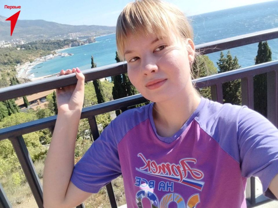 Активистка Движения Первых отправилась в Артек Активистка Движения Первых отправилась в Артек