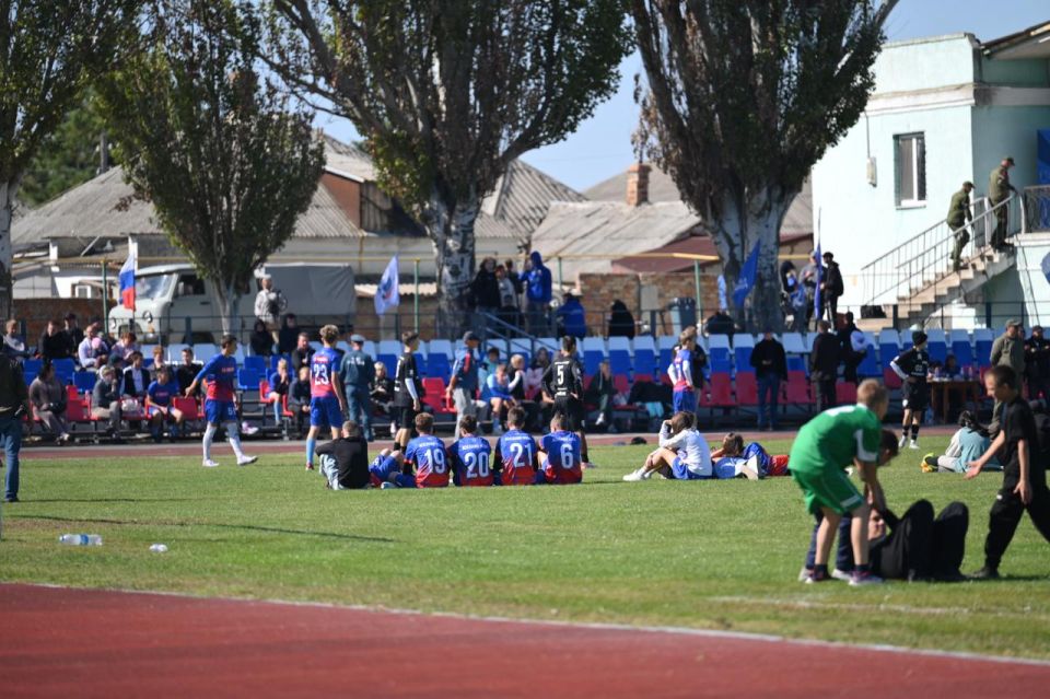 "Битва за мяч": наши юные футболисты показали класс! "Битва за мяч": наши юные футболисты показали класс!